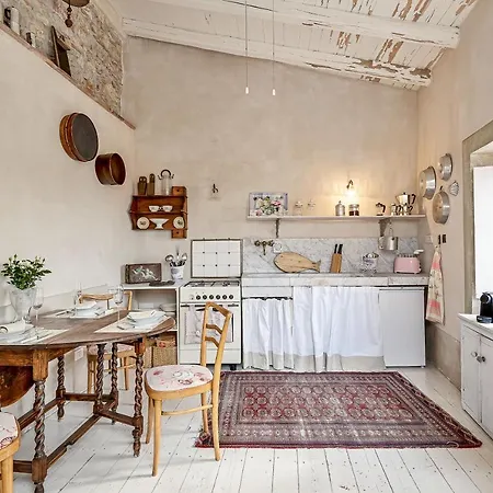 Casa Monella Tatil Evi